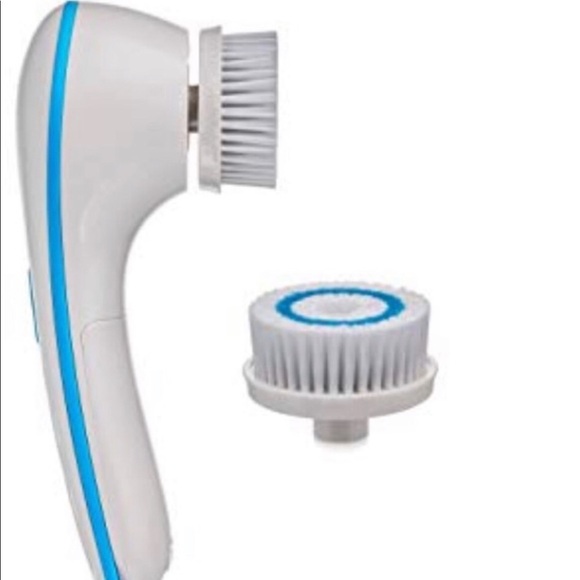 SPIN SPA Cleansing Facial Spinning Action Brush New in Box GREAT GIFT 🎁 - Picture 5 of 5